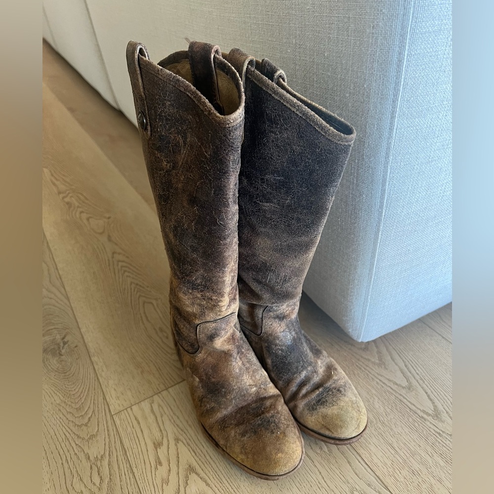 Frye Melissa double sole button boot - Size 10